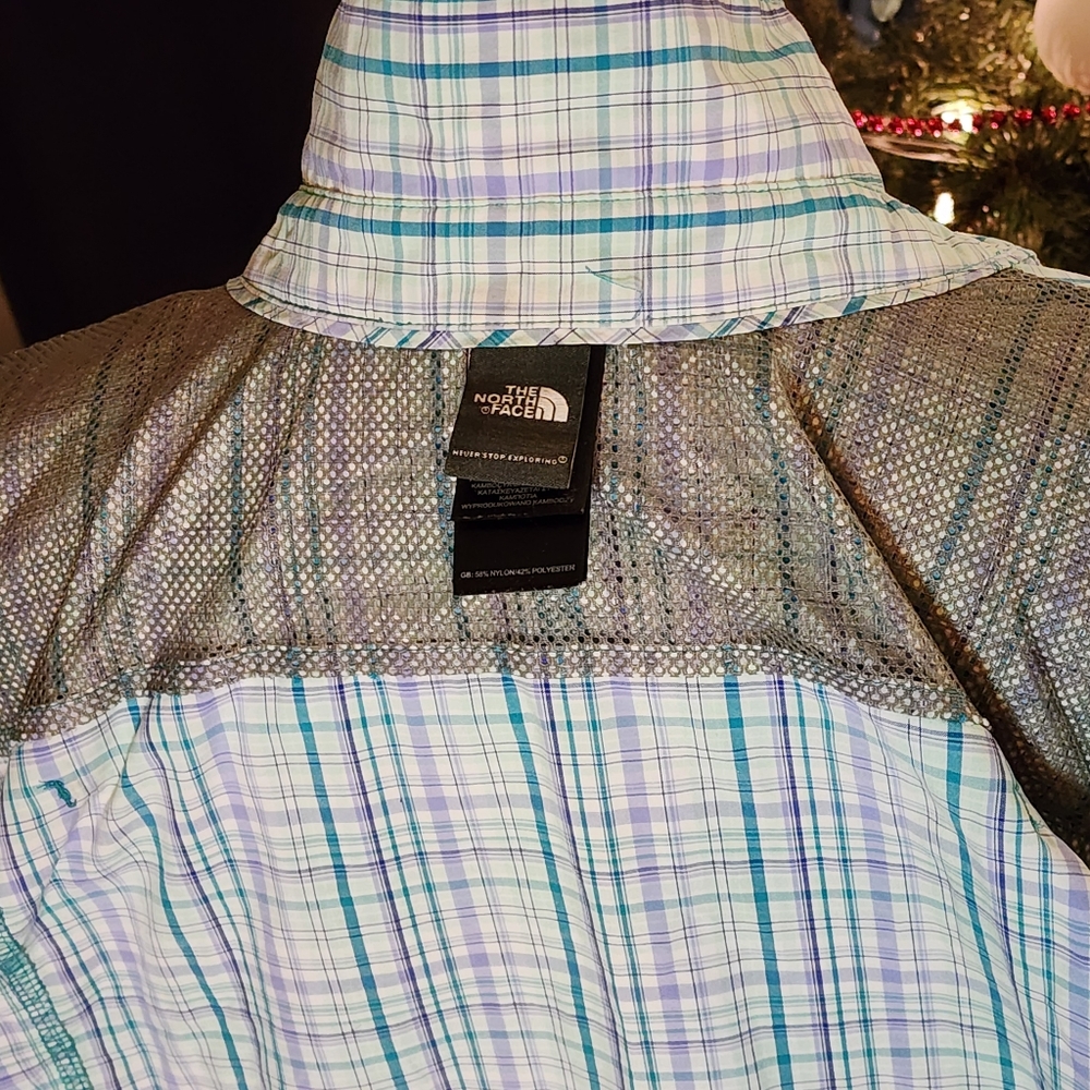 The North Face Button Down Shirt - image 3